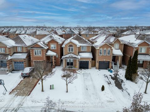 Photo 39 at 14 Clandfield Street, Rouge River Estates, Markham