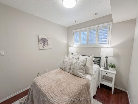 Photo 5 at 13 - 25 Foundry Avenue N, Junction, Toronto