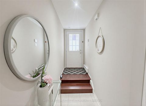 Photo 7 at 13 - 25 Foundry Avenue N, Junction, Toronto