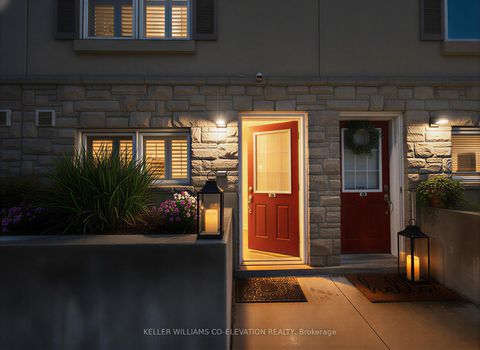 Photo 10 at 13 - 25 Foundry Avenue N, Junction, Toronto