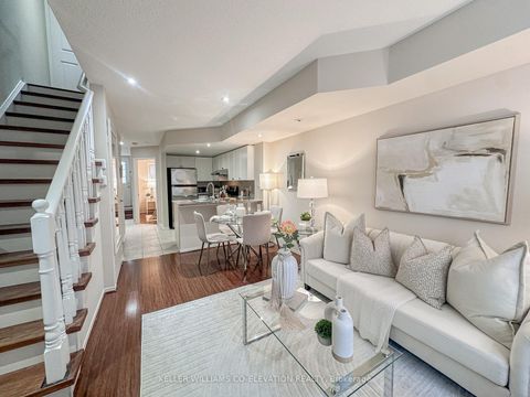 Photo 15 at 13 - 25 Foundry Avenue N, Junction, Toronto