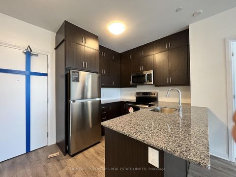 Photo 6 at 204 - 95 Dundas Street W, GO Glenorchy, Oakville