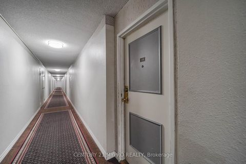 Photo 7 at 1708 - 100 Echo Point, L'Amoreaux, Toronto