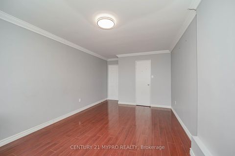 Photo 13 at 1708 - 100 Echo Point, L'Amoreaux, Toronto