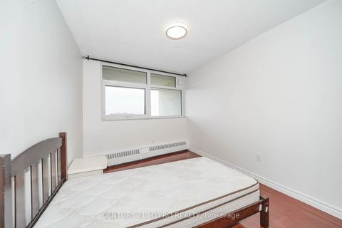 Photo 18 at 1708 - 100 Echo Point, L'Amoreaux, Toronto