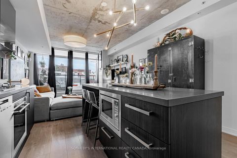 Photo 11 at 216 - 109 Ossington Avenue, Bellwoods, Toronto