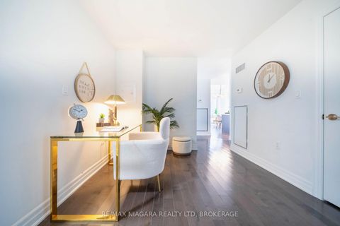 Photo 4 at 2802 - 8 The Esplanade Street, Waterfront Communities C8, Toronto