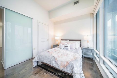 Photo 7 at 2802 - 8 The Esplanade Street, Waterfront Communities C8, Toronto