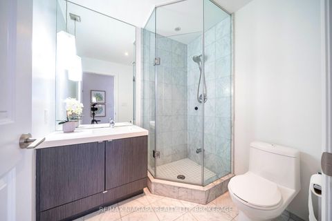 Photo 8 at 2802 - 8 The Esplanade Street, Waterfront Communities C8, Toronto