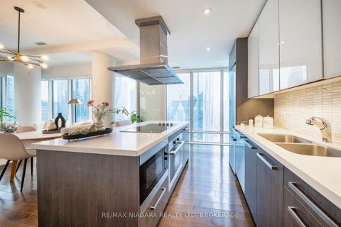 Photo 9 at 2802 - 8 The Esplanade Street, Waterfront Communities C8, Toronto