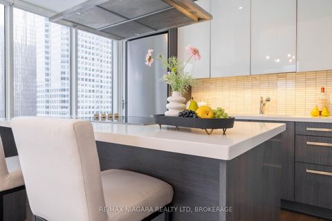 Photo 12 at 2802 - 8 The Esplanade Street, Waterfront Communities C8, Toronto