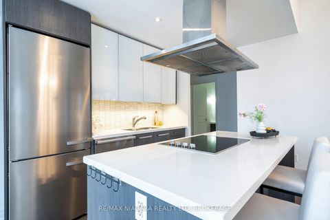 Photo 13 at 2802 - 8 The Esplanade Street, Waterfront Communities C8, Toronto