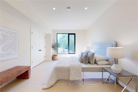 Photo 26 at 28 Dunsmore Gardens, Clanton Park, Toronto