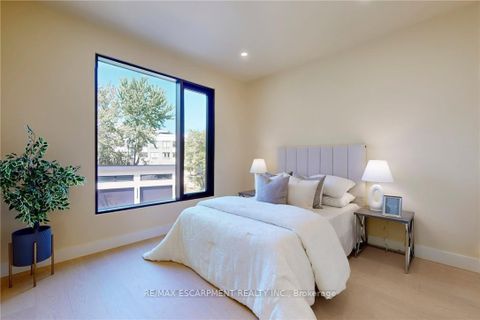 Photo 31 at 28 Dunsmore Gardens, Clanton Park, Toronto