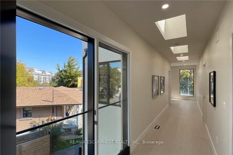 Photo 35 at 28 Dunsmore Gardens, Clanton Park, Toronto