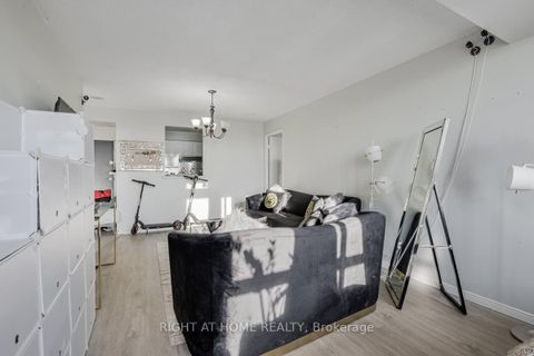 Photo 8 at 1114 - 330 McCowan Road, Eglinton East, Toronto