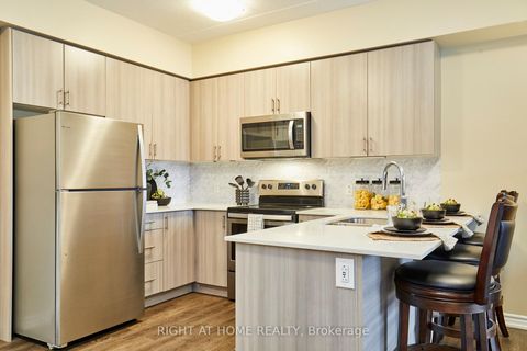 Photo 8 at 201 - 290 Liberty Street N, Bowmanville, Clarington