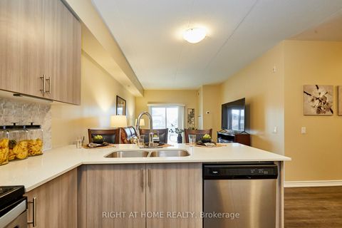 Photo 10 at 201 - 290 Liberty Street N, Bowmanville, Clarington