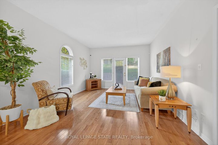 Photo 17 at 33 - 213 Nash Road S, Greenford, Hamilton