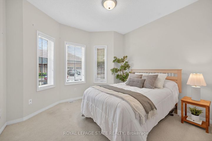 Photo 25 at 33 - 213 Nash Road S, Greenford, Hamilton