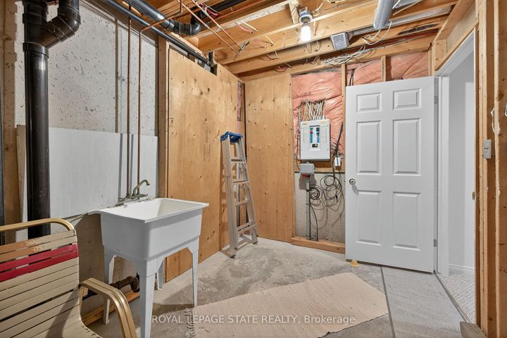 Photo 31 at 33 - 213 Nash Road S, Greenford, Hamilton