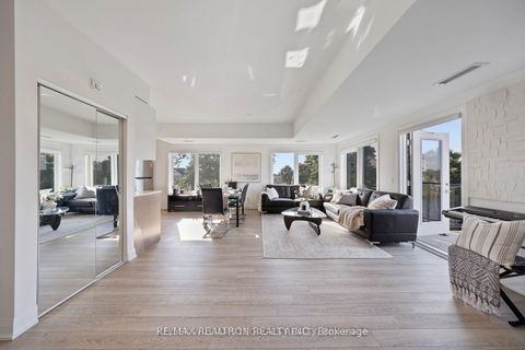 Photo 2 at 206 - 155 Downsview Park Boulevard, CFB, Toronto