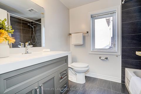 Photo 15 at 177 - 121 Omni Drive, Bendale, Toronto