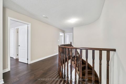 Photo 16 at 1399 Lormel Gate Avenue, Lefroy, Innisfil