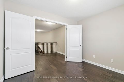 Photo 26 at 1399 Lormel Gate Avenue, Lefroy, Innisfil