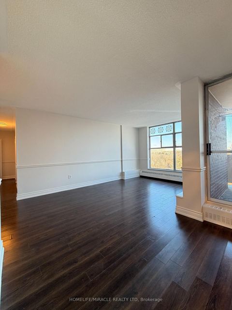 Photo 10 at 909 - 335 Driftwood Avenue, Black Creek, Toronto