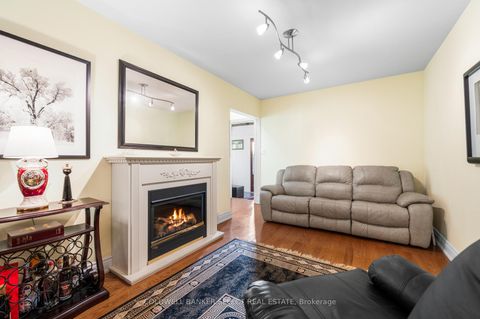 Photo 12 at 125 Fourth Street, New Toronto, Toronto