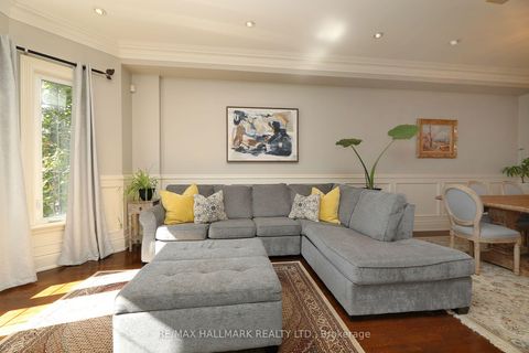 Photo 3 at 370 Douglas Avenue, Nortown, Toronto