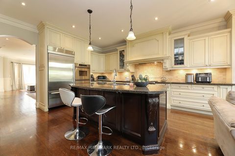 Photo 9 at 370 Douglas Avenue, Nortown, Toronto