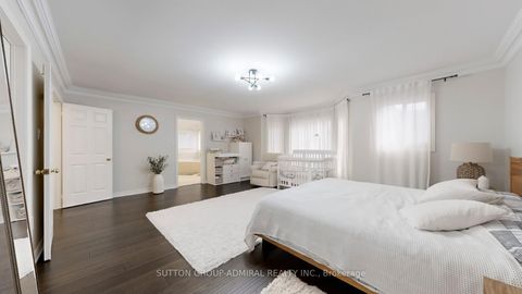 Photo 17 at 63 Seabreeze Avenue, Patterson, Vaughan
