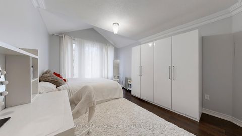 Photo 20 at 63 Seabreeze Avenue, Patterson, Vaughan