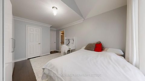 Photo 21 at 63 Seabreeze Avenue, Patterson, Vaughan