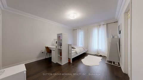 Photo 22 at 63 Seabreeze Avenue, Patterson, Vaughan
