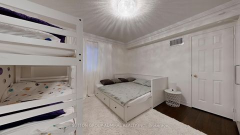 Photo 24 at 63 Seabreeze Avenue, Patterson, Vaughan