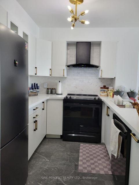 Photo 2 at 803 - 8 Covington Road, Lawrence, Toronto