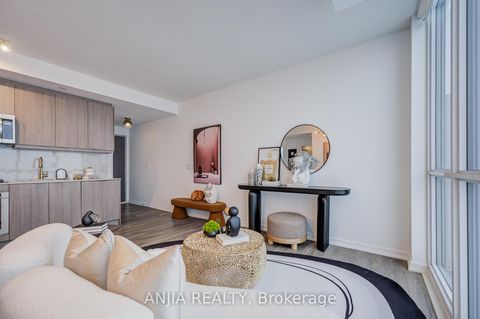 Photo 17 at 2409 - 38 Forest Manor Road, Henry Farm, Toronto