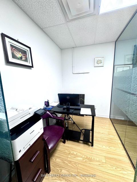 Photo 3 at 352 - 4750 Yonge Street, Westgate, Toronto