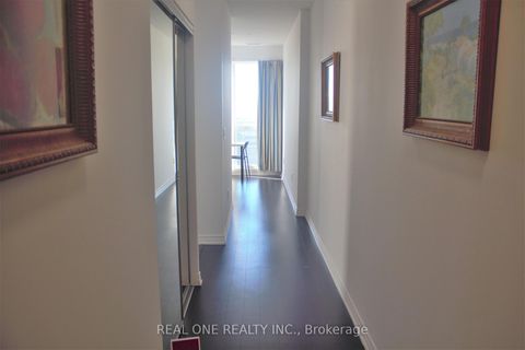 Photo 8 at 4010 - 386 Yonge Street, Bay Street Corridor, Toronto