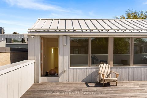 Photo 36 at 722 Lansdowne Avenue, Junction, Toronto