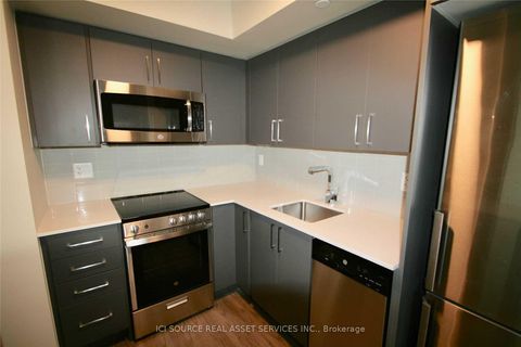 Photo 4 at 326 - 38 Monte Kwinter Court, Clanton Park, Toronto