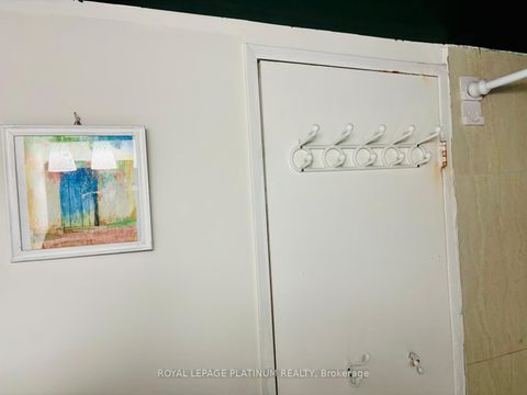 Photo 13 at 408 - 330 Dixon Road, The Westway, Toronto