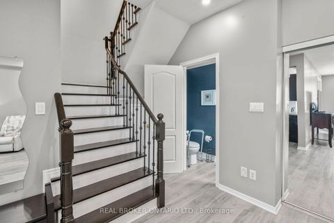 Photo 21 at 85 Laurier Avenue, Oak Ridges, Richmond Hill