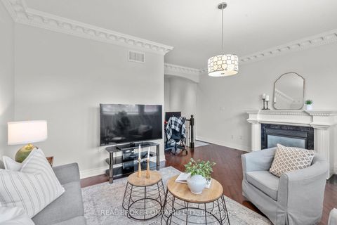 Photo 25 at 85 Laurier Avenue, Oak Ridges, Richmond Hill