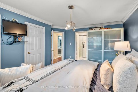 Photo 27 at 85 Laurier Avenue, Oak Ridges, Richmond Hill