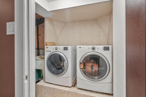 Photo 34 at 85 Laurier Avenue, Oak Ridges, Richmond Hill