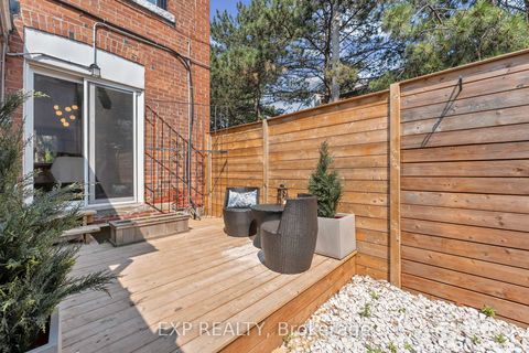 Photo 25 at 29 Grace Street, Bellwoods, Toronto